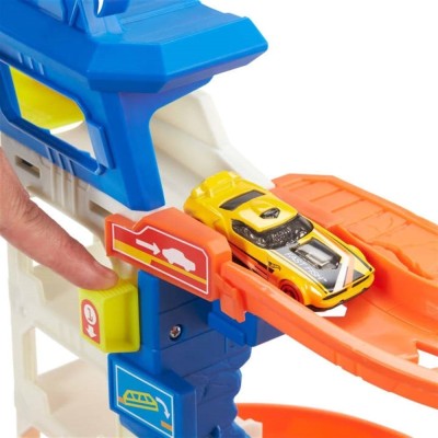 Hot Wheels City Köpek Balığından Kaçış HDP06-Hot Wheels